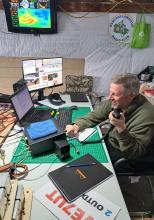 VE7IET Iain having fun on 40M